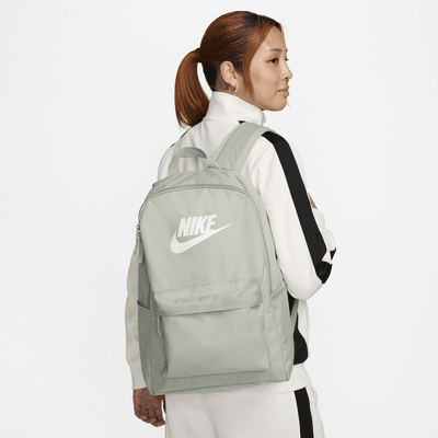 Nike Heritage 背包 (25 公升)