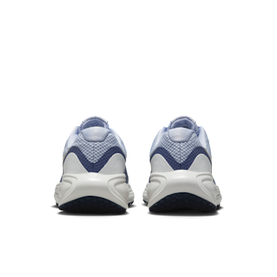 Damskie buty do biegania po asfalcie Nike Revolution 8