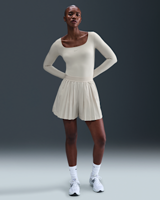 Женские  Nike 24.7 PerfectStretch Dri-FIT High-Waisted Loose Pleated Skort