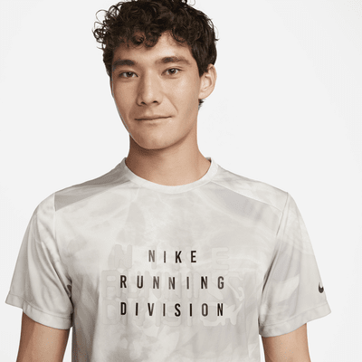 Nike Dri-FIT Run Division Rise 365 Men's Short-Sleeve Running Top