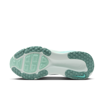 Nike Vomero 18 Women's Road Running Shoes (Extra Wide)