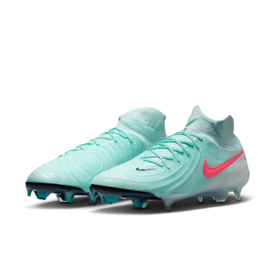 Nike Phantom Luna 2 Elite FG High-Top Soccer Cleats