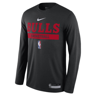 Chicago Bulls Men's Nike Dri-FIT NBA Practice Long-Sleeve T-Shirt. Nike BG
