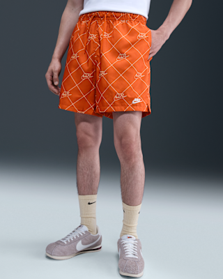 Nike Sportswear Club