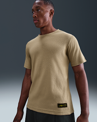 Женская футболка Nike Sportswear