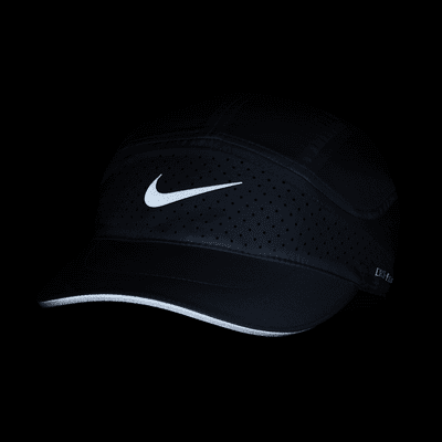 Ostrukturerad keps Nike Dri-FIT ADV Fly med reflekterande design