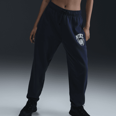 Nike Sportswear Club Fleece Women's Oversized Mid-Rise Tracksuit Bottoms