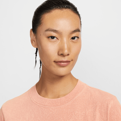 Nike 女款寬鬆短袖籃球 T 恤