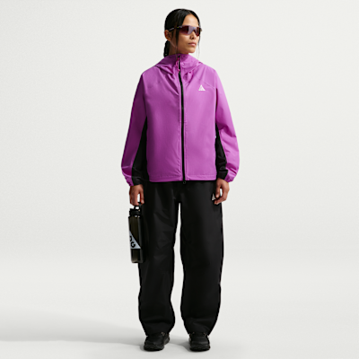 Chamarra Storm-FIT ADV para mujer Nike ACG "Phantazma"