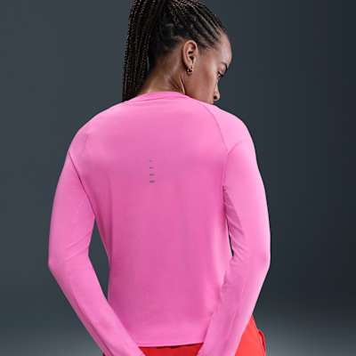 Playera de correr de manga larga de cuello redondo Dri-FIT UV para mujer Nike Swift