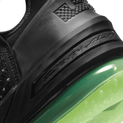 Calzado de básquetbol LeBron 18 "Black/Electric Green"