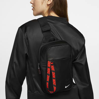 nike tech hip pack review