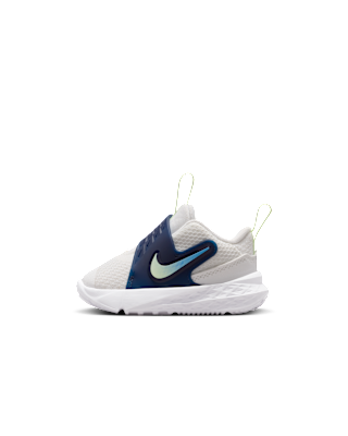 Детские кроссовки Nike Team Hustle D 12 Baby/Toddler