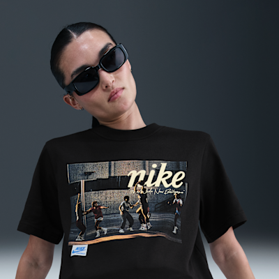 Nike Women's Basketball T-Shirt