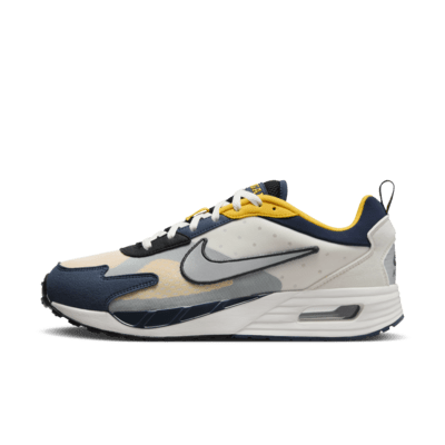 Michigan Nike Air Max Solo Men's Shoes