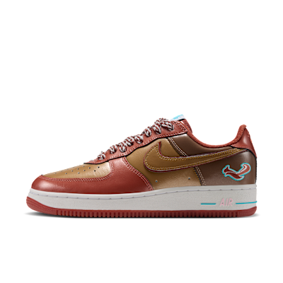 Nike Air Force 1 ’01  – IO8766-800