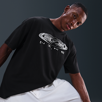 Nike Sportswear Men's Max90 T-Shirt