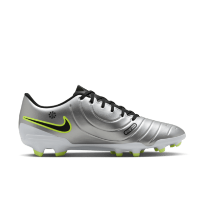 Nike Tiempo Legend 10 Club Multi-Ground Low-Top Soccer Cleats