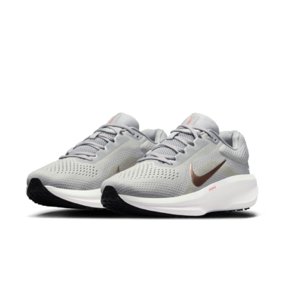 Tenis de correr en pavimento para mujer Nike Winflo 11