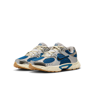 Nike V5 RNR Older Kids' Shoes
