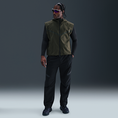 Nike Tech Men's Dri-FIT Woven Windrunner Vest