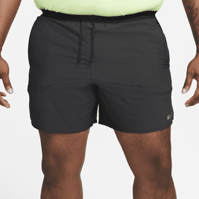 Shorts de correr Dri-FIT de 18 cm con forro de ropa interior para hombre Nike Stride