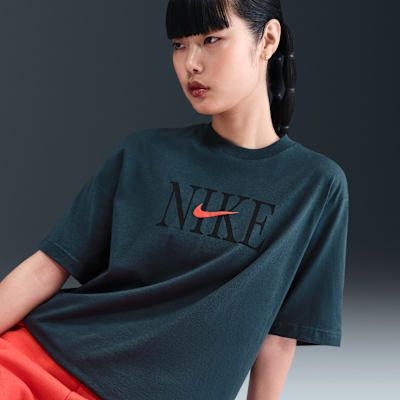 Nike Sportswear Essential Women's Boxy T-Shirt