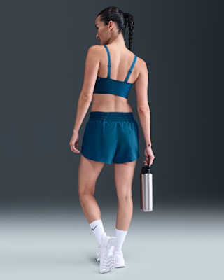 Nike Alate 中度支撐型