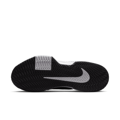 Nike Zoom GP Challenge Pro Men's Clay Court Tennis Shoes. Nike RO