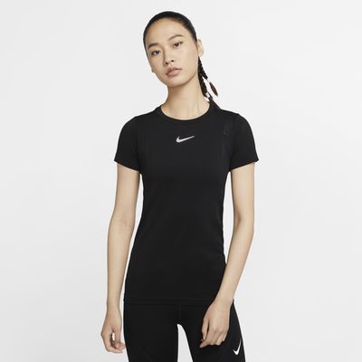 Nike Infinite Women's Running Top. Nike FI
