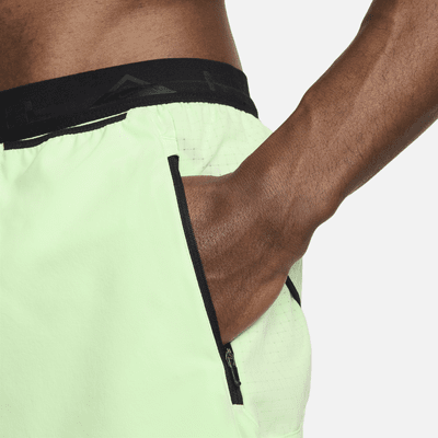 Shorts de running con forro de ropa interior Dri-FIT de 18 cm para hombre Nike Trail Second Sunrise