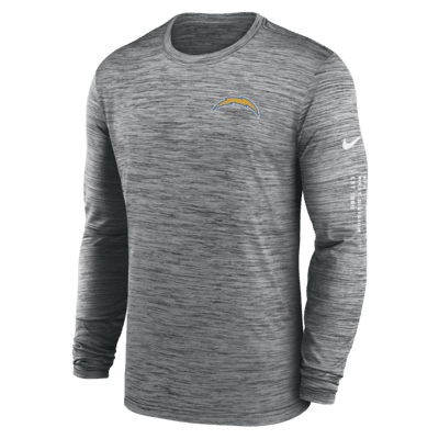 Nike Men's Los Angeles Chargers Sideline Player Black Long Sleeve T-Shirt