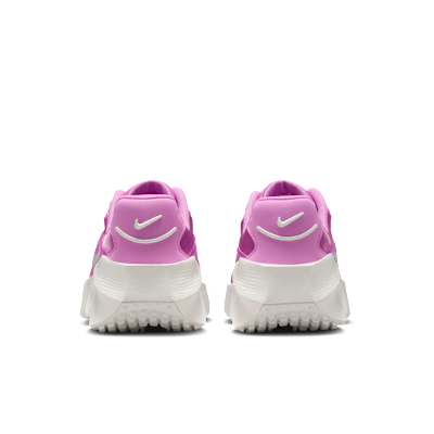 Nike Aura Edge Women's Shoes