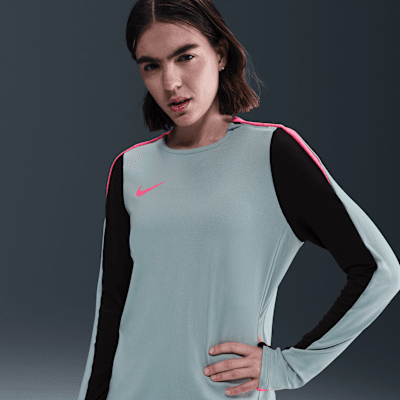 Nike Strike