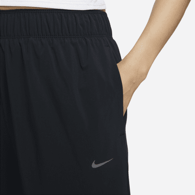 กางเกงวิ่งขายาวเอวปานกลาง 7/8 ส่วนผู้หญิง Nike Dri-FIT Fast