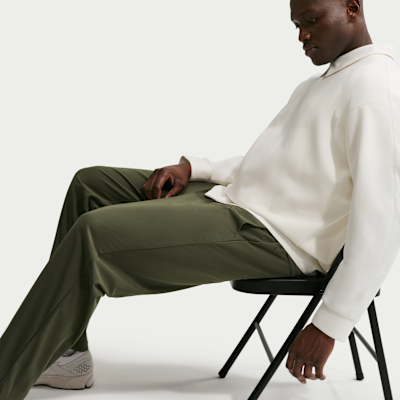 Nike 24.7 PerfectStretch Men's Dri-FIT Regular Chino Pants