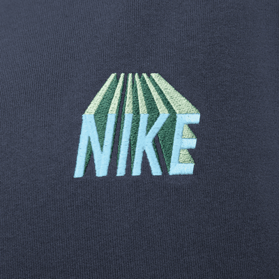 Nike T-Shirt. Nike UK