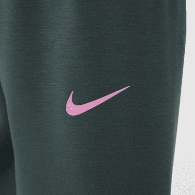 Conjunto de entrenamiento de dos piezas para niños talla pequeña Nike Swoosh Spirit