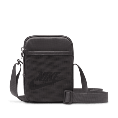 Nike Heritage Cross-Body Bag (Small, 1L)