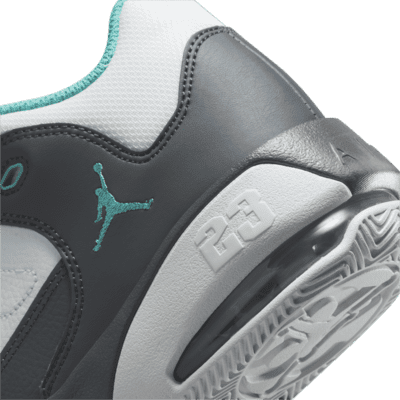 jordan max aura silver