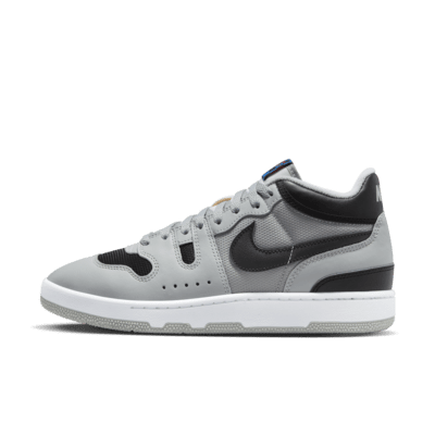 Chaussure Nike Attack pour homme