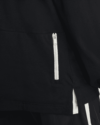 Long-Sleeve Mock Neck Top. Nike 
