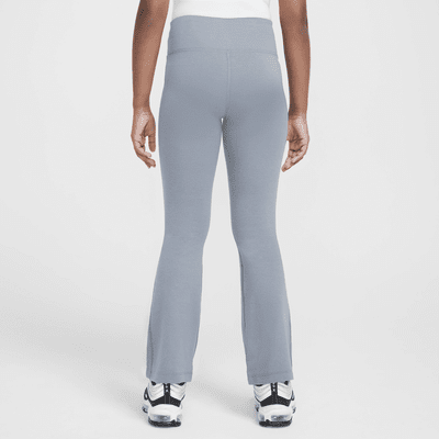 Nike Sportswear Classic Girls' High-Waisted Flared Leggings