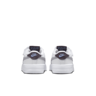 Nike Force 1 Low EasyOn Schuh für Babys und Kleinkinder