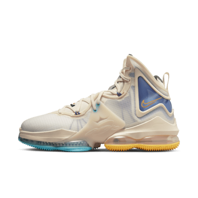 Calzado de b squetbol LeBron 19. Nike MX