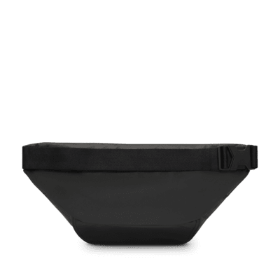 Nike Pro Storm-FIT ADV Cross-Body Bag (6L)