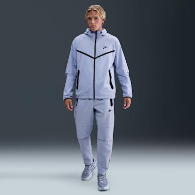 Nike Tech