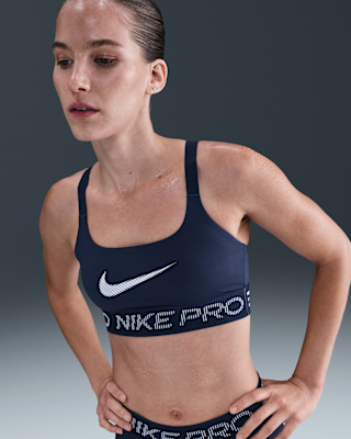 Женские  Nike Pro Light-Support Non-Padded Sports Bra