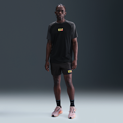 Nike Stride Dri-FIT ADV Kısa Kollu Erkek Koşu Üstü