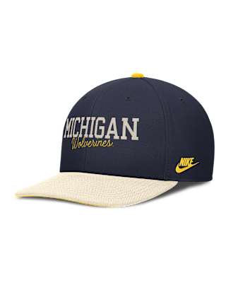 Мужские  Michigan Legacy Script Nike Dri-FIT College Adjustable Hat
